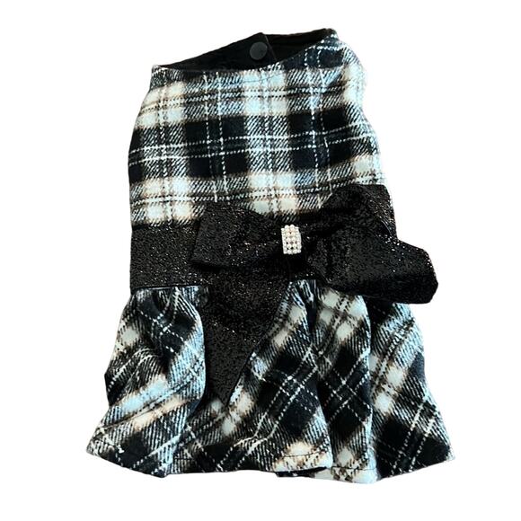 Yikeyo Black Plaid Dog Dress with Bling Bow Small Soft Warm Size Small - Picture 1 of 7